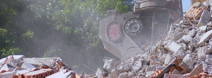 Staubentwicklung auf Baustellen